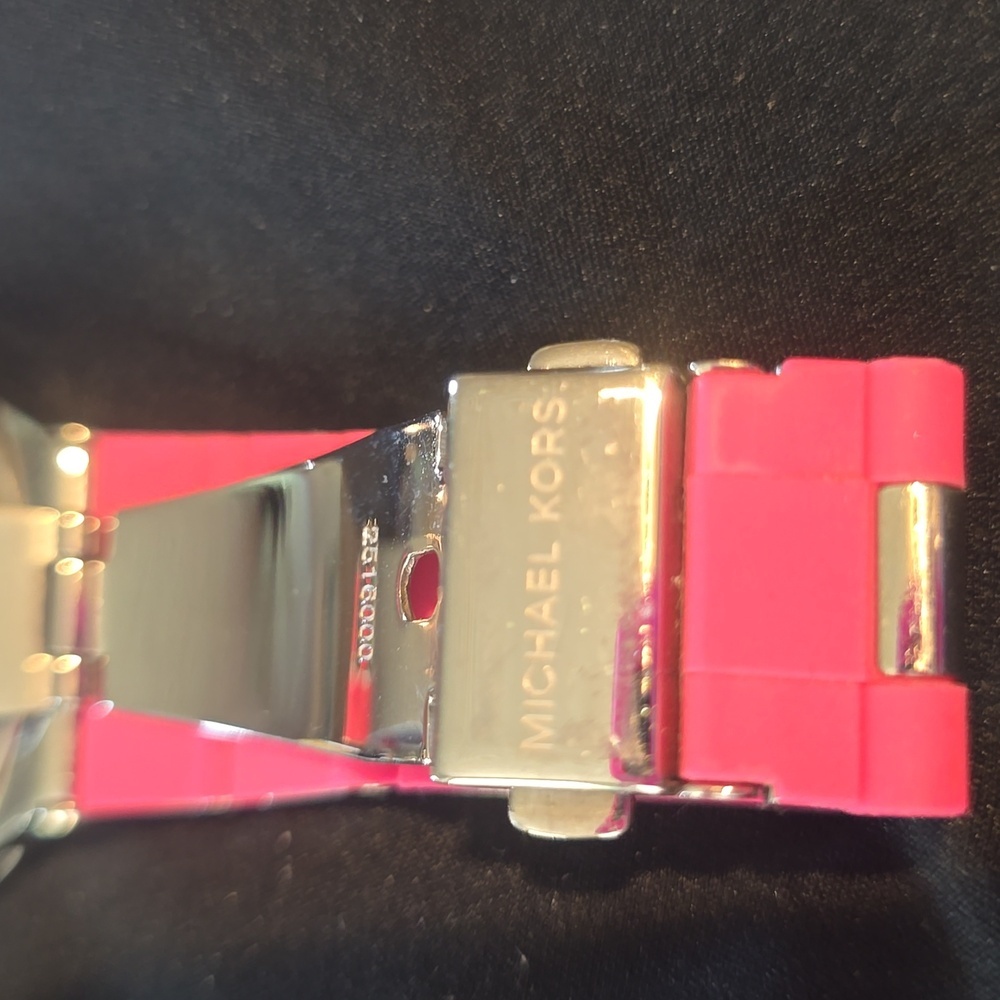 Michael Kors Vibrant Pink and Silver Chronograph Watch Silicone/ Metal Small - Picture 3 of 12